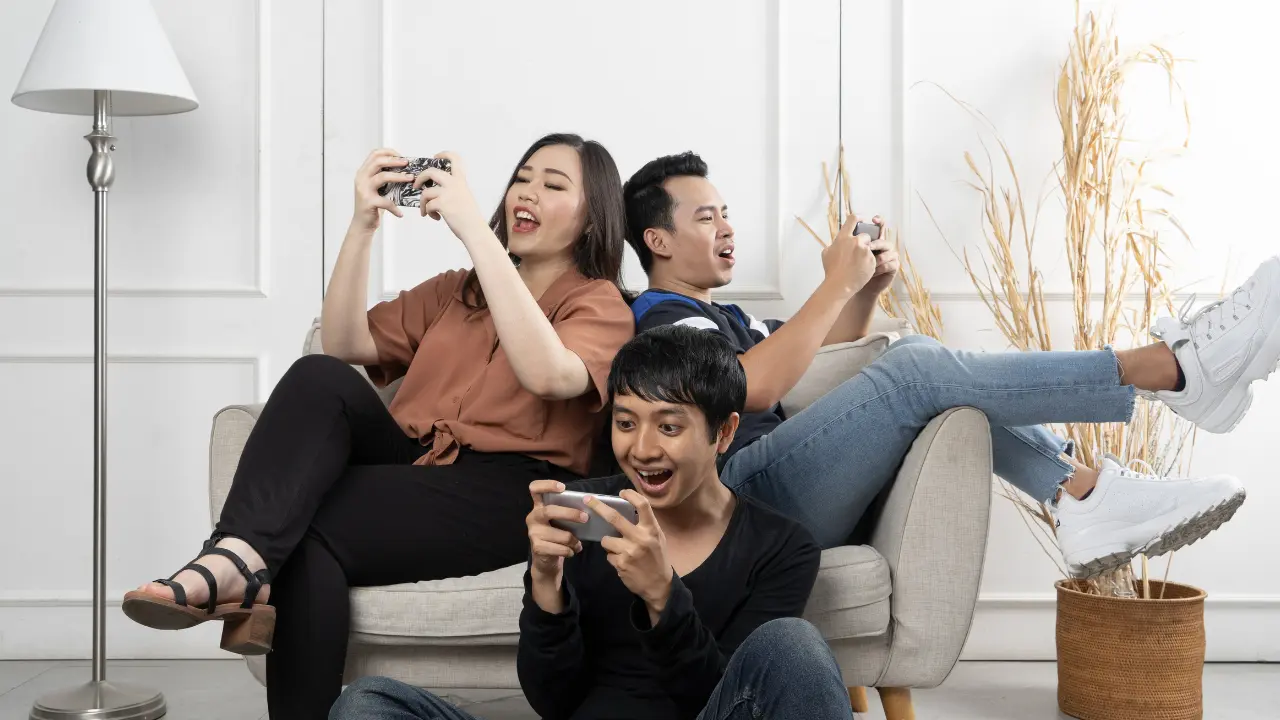 Top 15 Mobile App Development Trends for 2025: What’s Next for the Industry? 12 Gamification Enhances Engagement and Retention