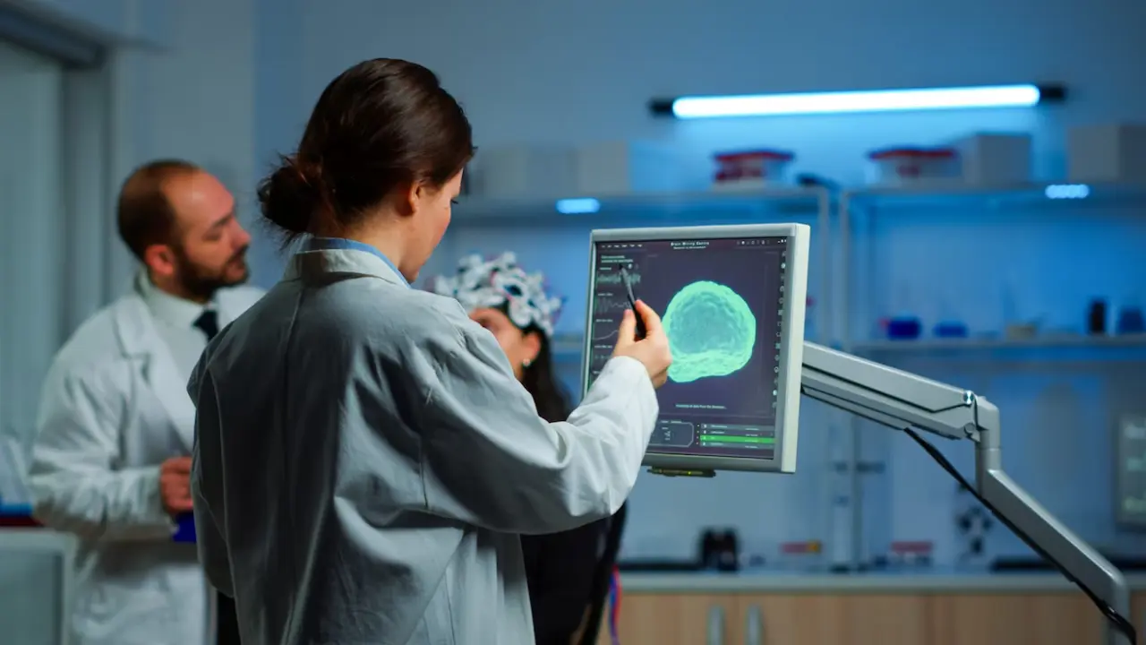 25 Surprising and Fun AI Facts That Will Change How You See the Future 8 AI Is Revolutionizing Healthcare